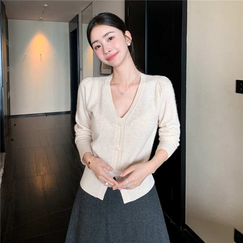 2025秋冬百搭时尚简约v领长袖开衫舒适百搭,女装羊绒衫,玛卡隆羊绒