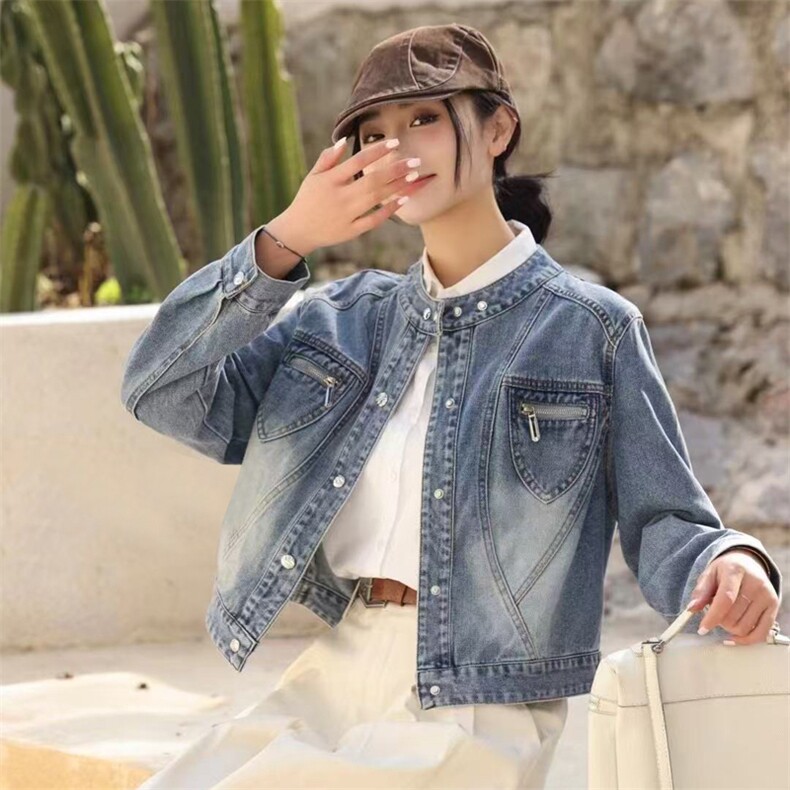 现货2025年春季立领牛仔外套短款夹克时尚百搭，女装牛仔外套，莜菲儿