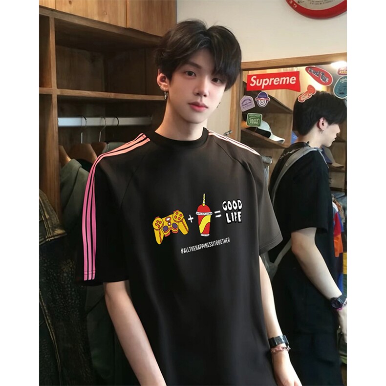 抖音得物品质二开240克宽松纯棉美式潮牌印花三条杠中性风短袖T恤,男装T恤,电商A486