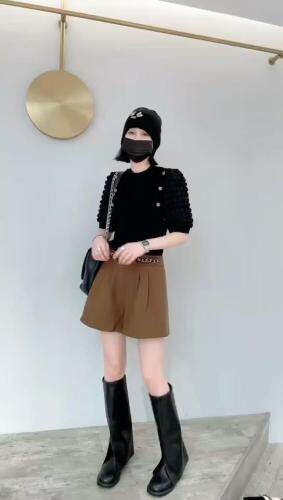 新款秋装图片