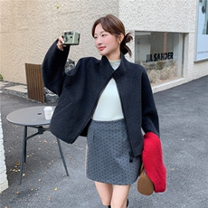 现货新款配背包羊绒秋冬小个子短款学院风减龄毛呢外套女装，女装毛呢外套，韩然一族