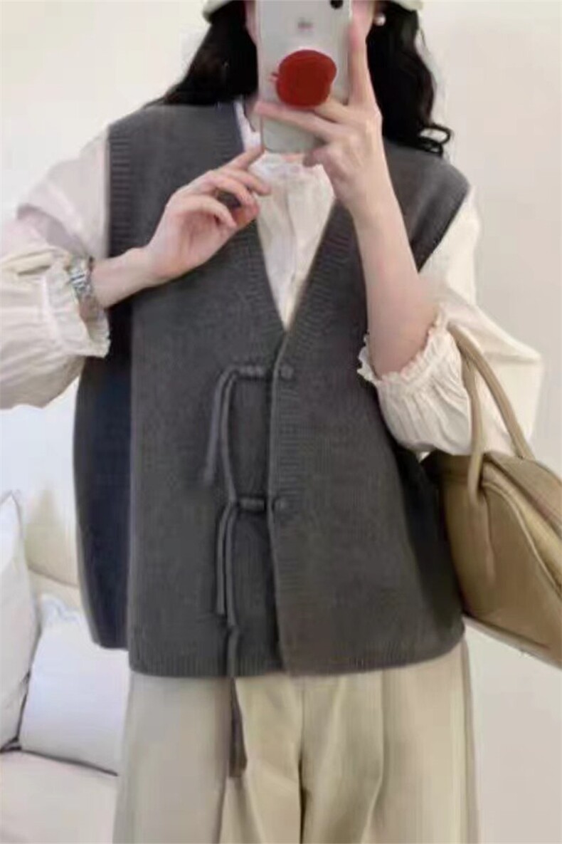 v领针织开衫马甲背心女2024春秋新款宽松马夹流苏外搭毛衣坎肩潮,女装马甲,萱芳婷羊绒