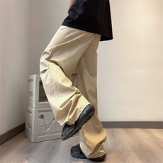 卡其色