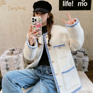 高级感白色短款小香风羽绒服女冬2024新款超好看90白鸭绒毛呢外套图片