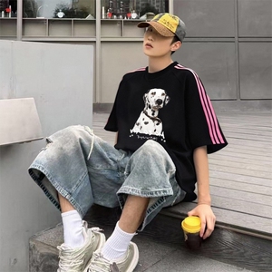 抖音得物品质二开240克宽松纯棉美式潮牌印花三条杠中性风短袖T恤图片