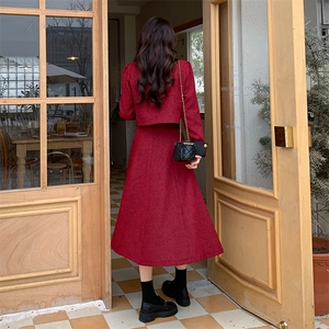 法式红色小香风套装裙女2025春秋新款气质女神范上衣半身裙两件套图片