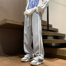 浅灰色