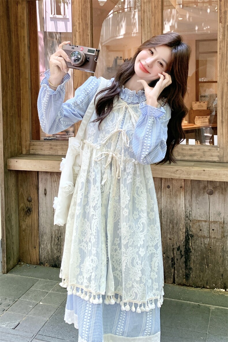 甜美木耳边蓝色格子连衣裙女2025早秋新款镂空绣花流苏罩衫两件套,女装套装/套裙,2C133