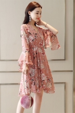 连衣裙2021年夏季中腰韩版优雅花色气质流行舒适流行圆领，女装连衣裙，瑶迪依秀
