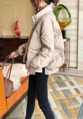 羽绒服，黑色，米色，白色，女装羽绒服，琦琦依轩