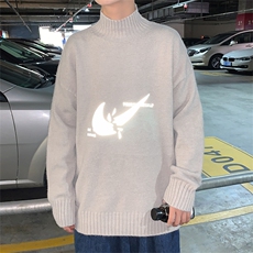 卡其色