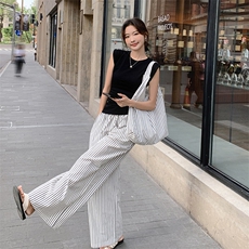 藏青色无袖背心条纹阔腿裤套装女夏两件套松驰感爆款流行减龄韩系，女装套装/套裙，浙宝212A