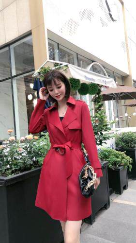 秋款风衣，女装风衣，万姿风情