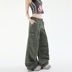 浅绿色