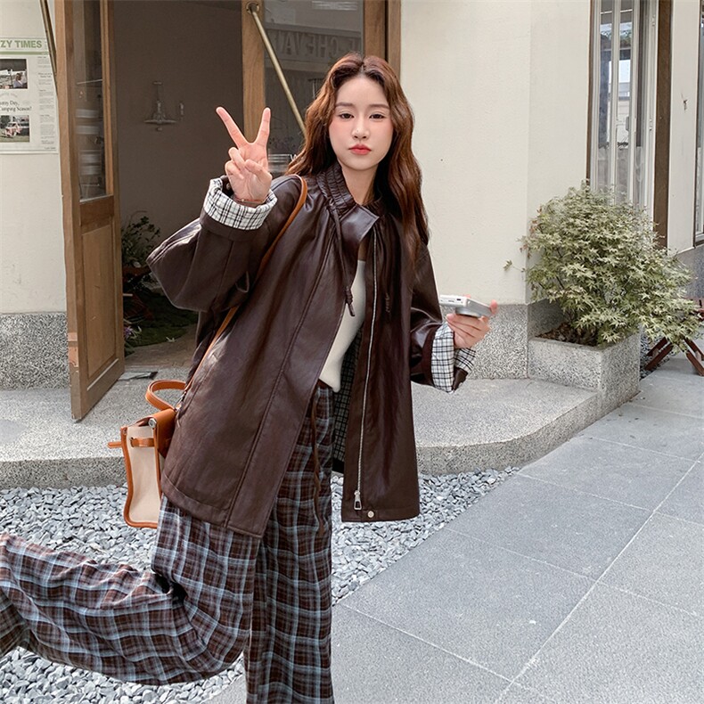 复古美式穿搭皮夹克上衣套装女春秋超火好看高级感格子长裤两件套,女装皮衣,2C209