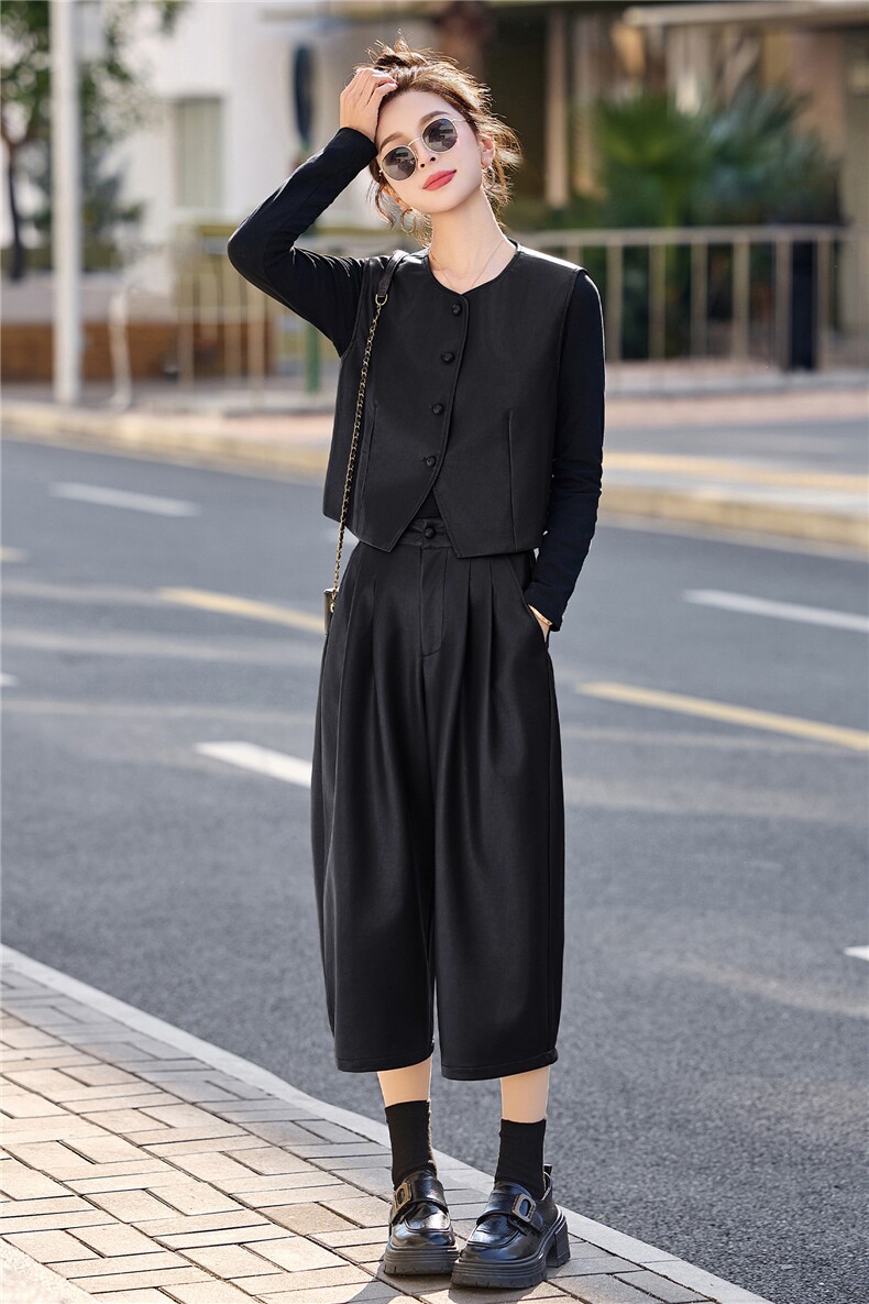 现货皮衣三件套2026年春季新款女装时尚气质休闲马甲七分弯刀马裤,女装套装/套裙,关键词