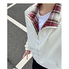 卡其色