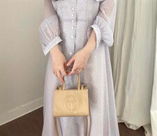 春夏，韩版碎花连衣裙，女装连衣裙，董与朱(4F)