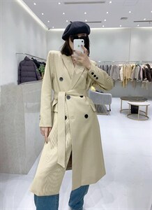 新款到货
大衣上新图片