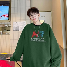 墨绿色