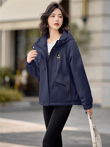休闲连帽夹棉加厚冲锋衣外套女2025秋冬新款宽松百搭派克服薄棉服图片