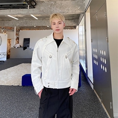 白色