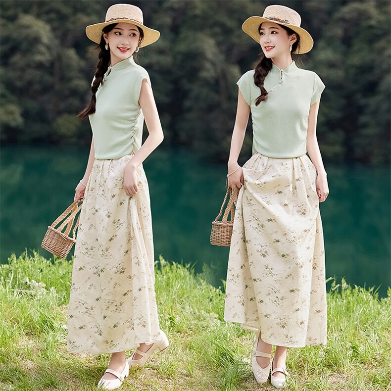 法式雪纺绿色碎花半身裙女2025夏季新款显瘦宽松高腰薄裙子，女装套装/套裙，魅丽静蓝