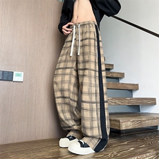 卡其色