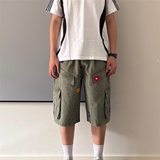绿色