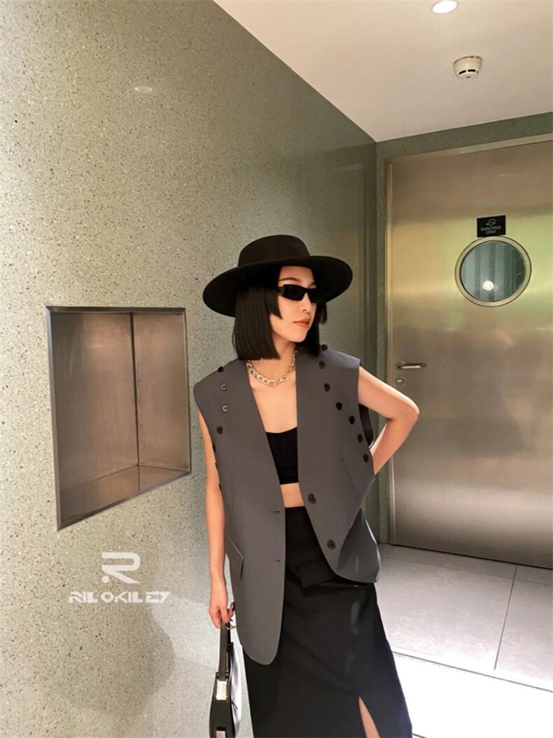 2022秋装新款马甲，女装马甲，雷洛奇丽