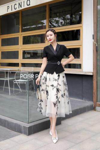 时尚女人味连衣裙??，女装连衣裙，珀莎