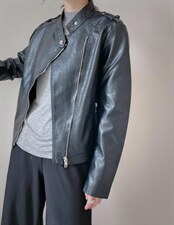 皮衣上新，女装皮衣，麦缇诺