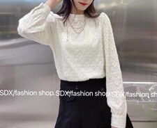 【现货】拉毛新款带项链上衣，其它，色调轩