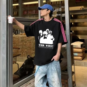 抖音得物品质二开240克宽松纯棉美式潮牌印花三条杠中性风短袖T恤图片
