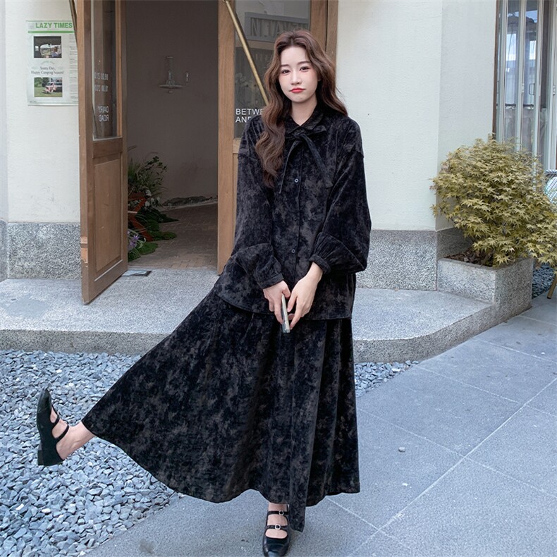 新中式国风印花套装女2025秋季新款复古气质优雅衬衫半身裙两件套图片