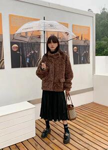皮毛一体外套现货图片