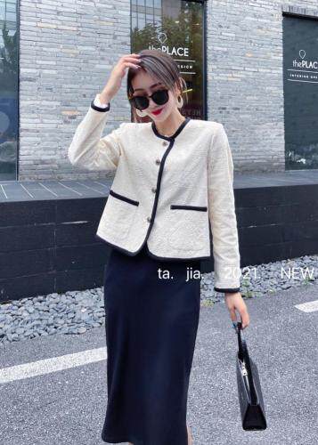 法式气质小香风撞色圆领短外套，女装短外套，她家