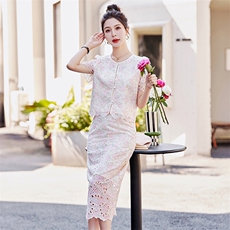 小香风刺绣蕾丝连衣裙女2024夏季新款高级感法式气质名媛两件套装，女装套装/套裙，依路服饰