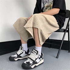 卡其色