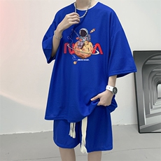 克莱因蓝