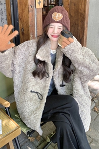 学院风牛角扣灰色立领羊羔毛外套女冬2024新款超好看加绒加厚棉服图片