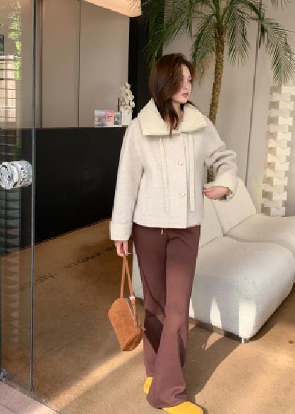毛呢外套女秋冬季长袖宽松高级感斗篷图片