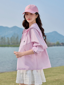 小个子时尚紫色薄款外套女短款2025夏季新款连帽透气户外防晒衣潮图片