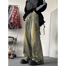 黄泥色