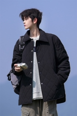 M3088-P70冬季新款菱形格翻领燕尾宽松棉衣，男装棉衣，星座109