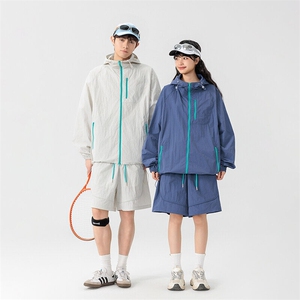 新款男女情侣休闲套装图片