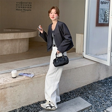 假两件设计感短外套女2025秋季新款小香风超好看气质圆领西装外套，女装短外套，1C151