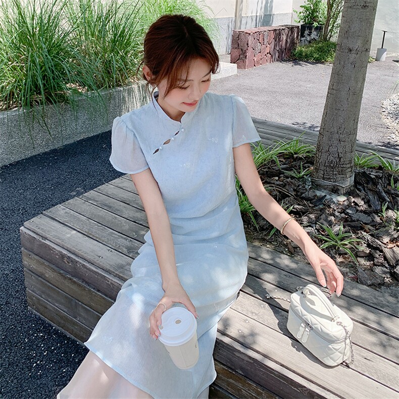 新中式改良旗袍设计感时尚收腰显瘦裙子女2025夏季淡人国风连衣裙,女装连衣裙,纯色衣恋