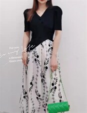 【夏季新款】套装上下两件套显瘦印花半身裙，女装职业装，笑思源