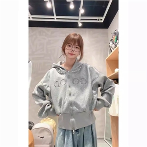 有货DY3132-特批55春款2026美式钉珠珍珠连帽卫衣女